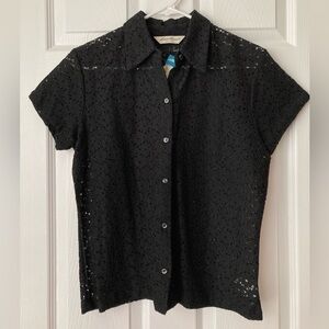 NWT Black eyelet short sleeve blouse size M